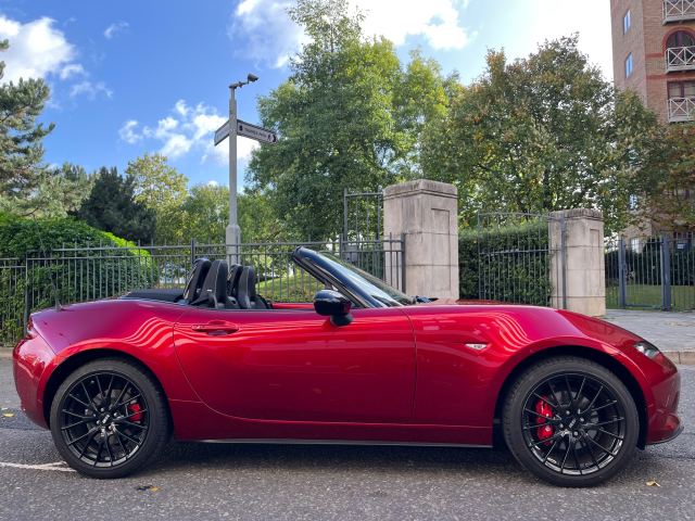 Mazda MX-5 2.0 SKYACTIV-G Homura Roadster 2dr Petrol Manual Euro 6 (s/s) (184 ps)