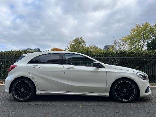 Mercedes-Benz A Class 1.6 A200 AMG Line (Premium Plus) Hatchback 5dr Petrol 7G-DCT Euro 6 (s/s) (156 ps)