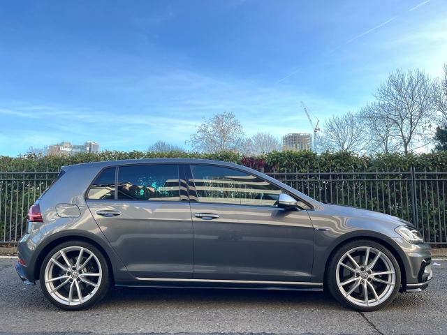 2019 (69) Volkswagen Golf 2.0 TSI R Hatchback 5dr Petrol DSG 4Motion Euro 6 (s/s) (300 ps)