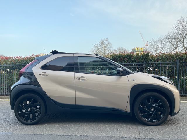 2023 (23) Toyota Aygo X 1.0 VVT-i Exclusive Hatchback 5dr Petrol x-shift Euro 6 (s/s) (72 ps)